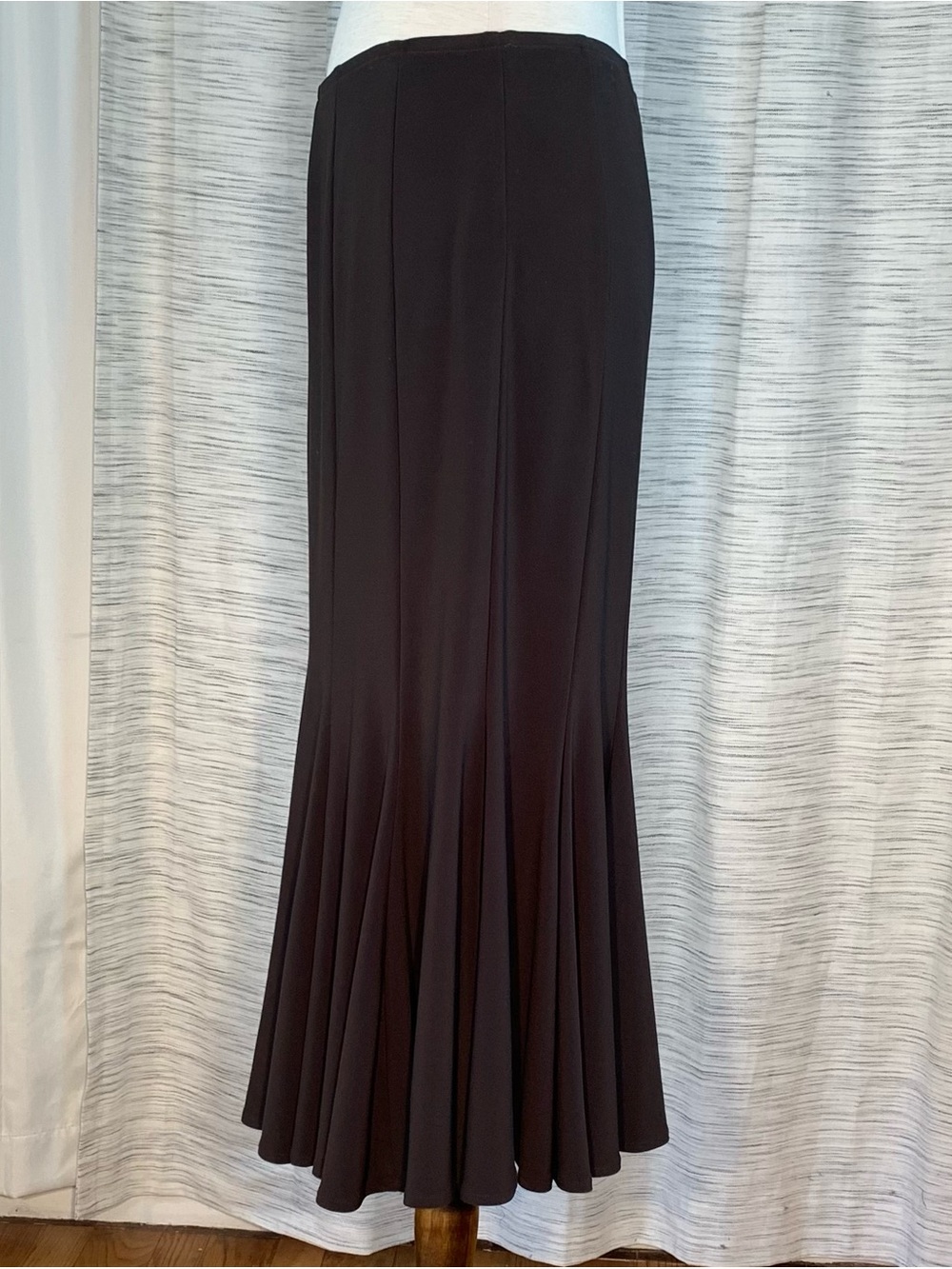 Joseph Ribkoff Dark Brown Maxi Skirt with Flared Hem - Picture 5 of 16